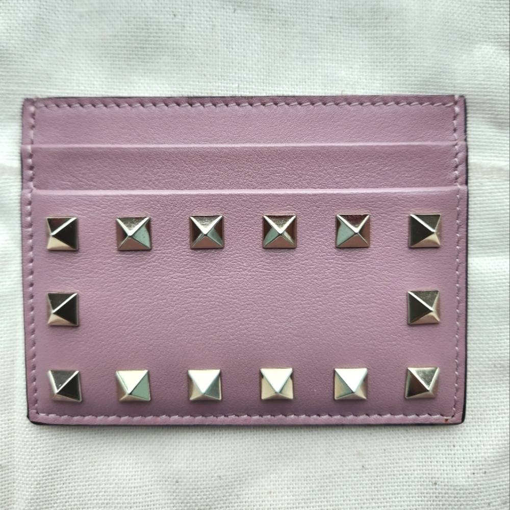 Valentino Garavani Light Pink Rockstuf Card Holder